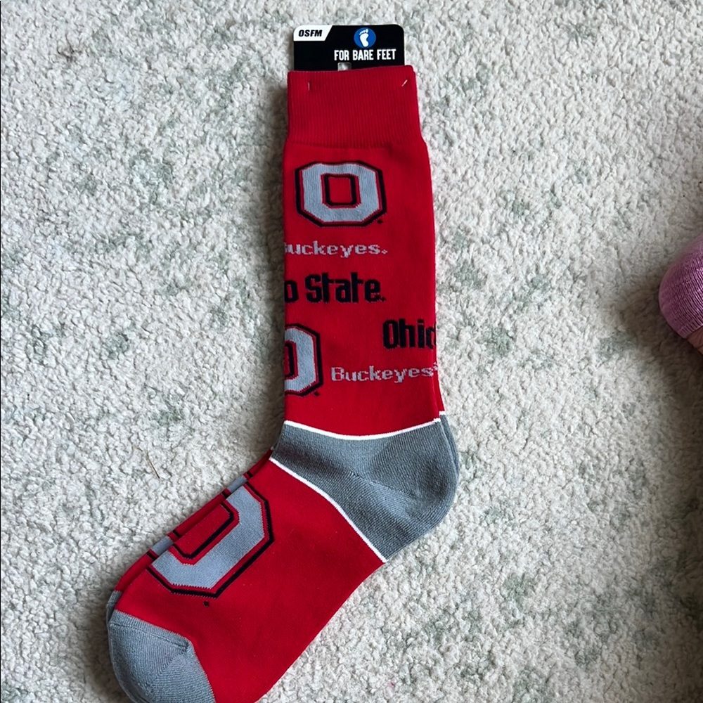 For Bare Feet Red and Gray Ohio State Buckeye Socks